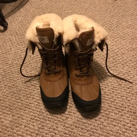COPY - Ugg Snow boots - Picture 6 of 6